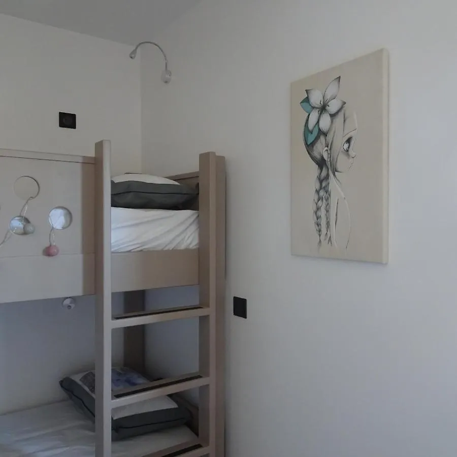 Postiland Hotel Cheval-Blanc 0*,  France